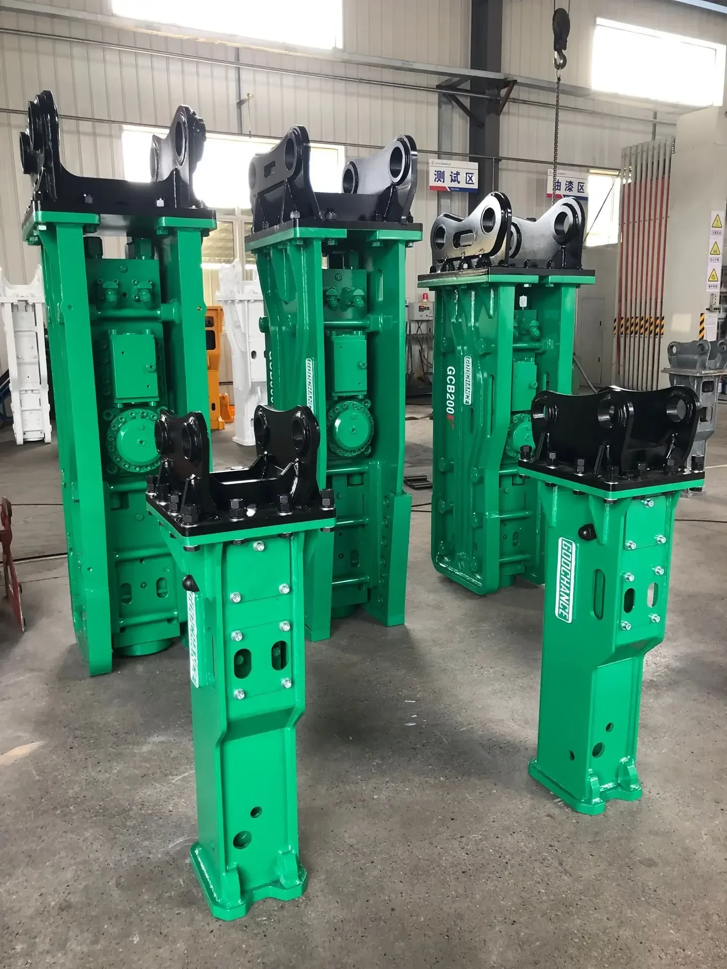 GCB40S SB10 نوع الصندوق قواطع  - مراجعة Heavy Equipment Breaker وسعره
